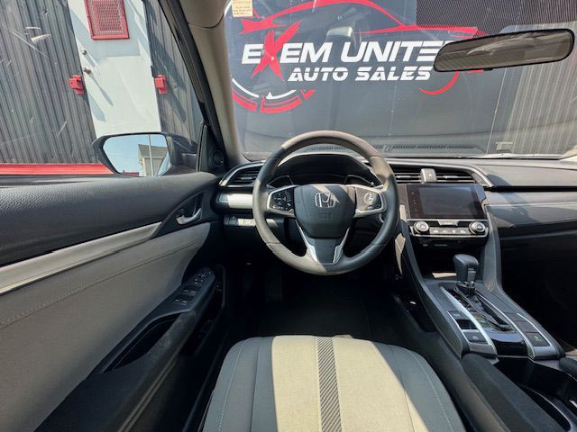 2018 Honda Civic Image 25