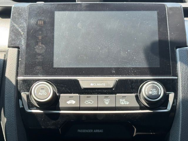 2018 Honda Civic Image 28
