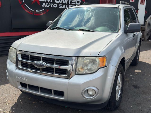 2009 Ford Escape Image 1
