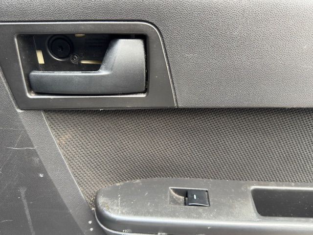 2009 Ford Escape Image 22