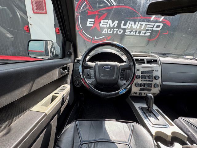 2009 Ford Escape Image 24