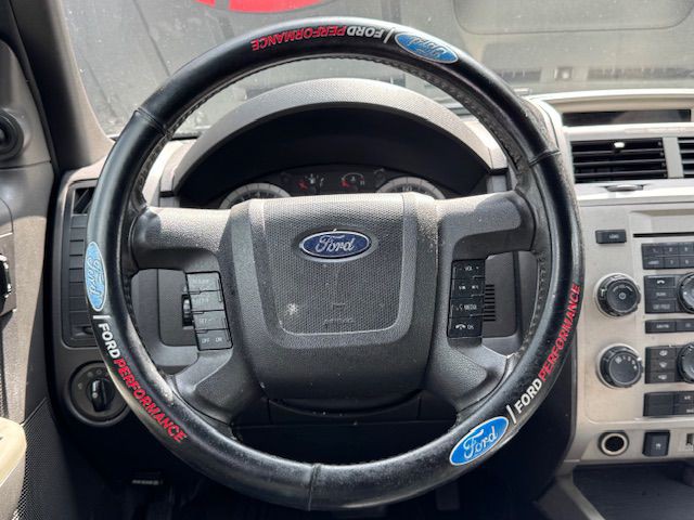 2009 Ford Escape Image 25
