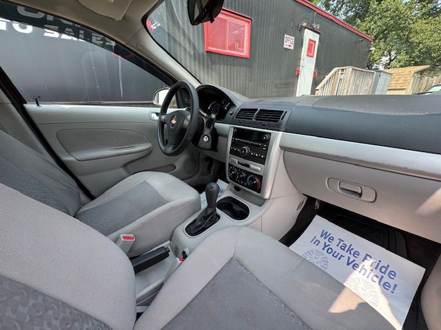 2010 Chevrolet Cobalt Image 18
