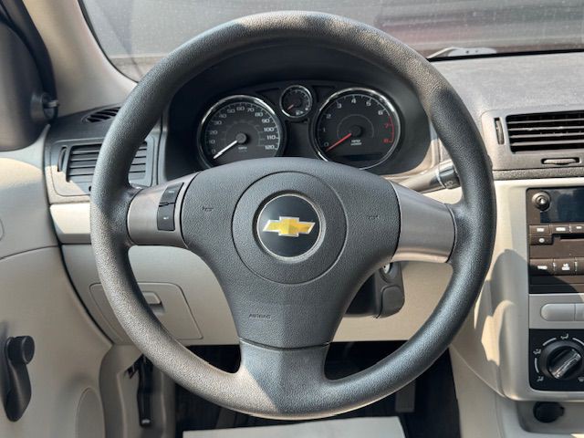 2010 Chevrolet Cobalt Image 25