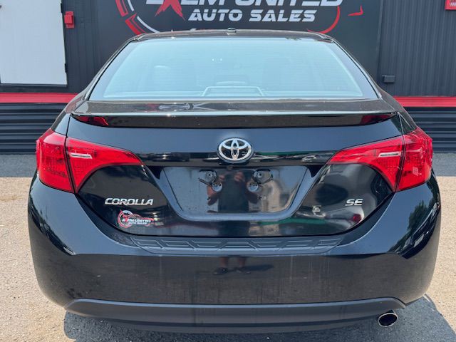 2018 Toyota Corolla Image 9