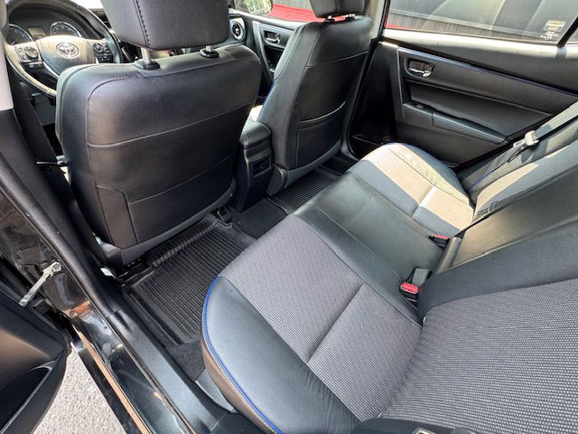 2018 Toyota Corolla Image 14