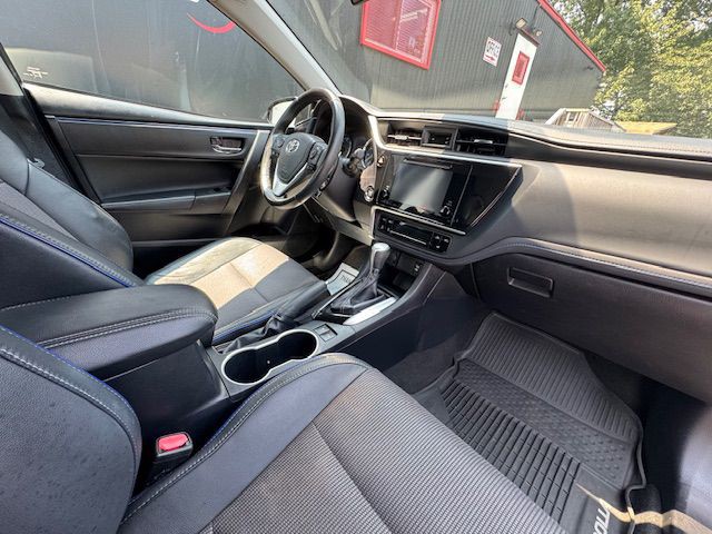 2018 Toyota Corolla Image 19