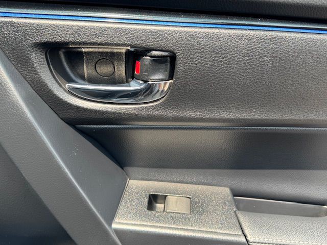 2018 Toyota Corolla Image 23