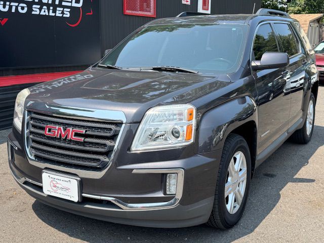 2016 GMC Terrain Image 2