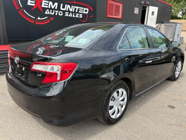 2014 Toyota Camry Image 7