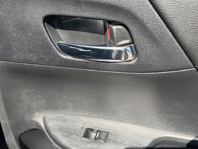 2013 Honda Accord Image 23