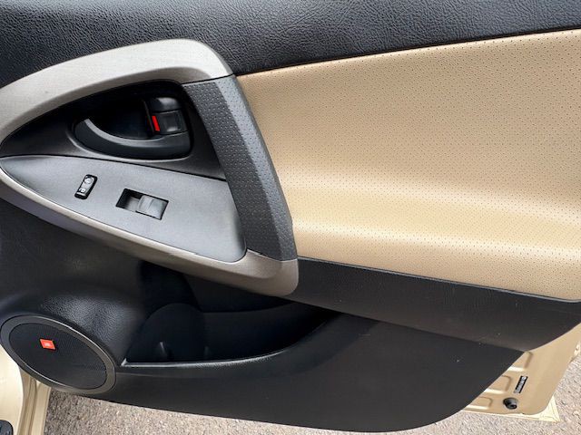 2009 Toyota Rav4 Image 20