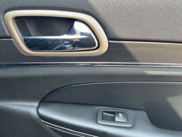 2015 Jeep Grand Cherokee Image 22