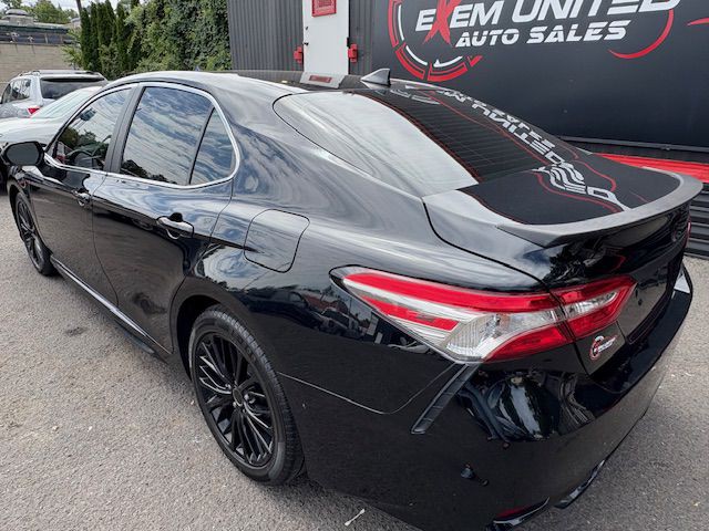 2018 Toyota Camry Image 4
