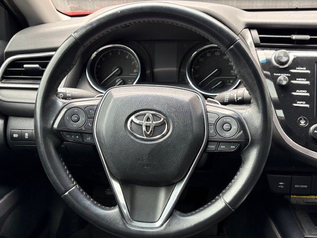 2018 Toyota Camry Image 24