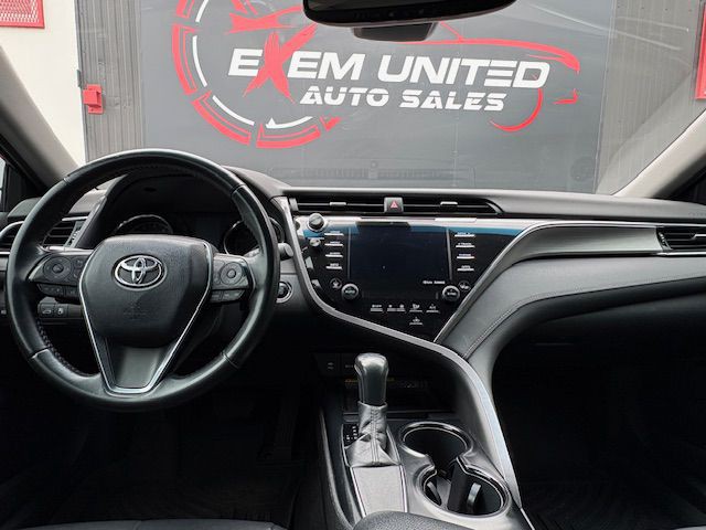 2018 Toyota Camry Image 25