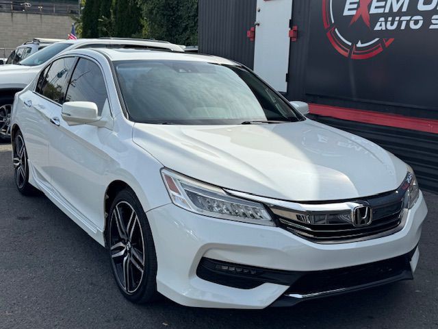 2017 Honda Accord Image 5