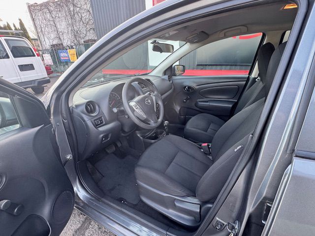 2016 Nissan Versa Image 10