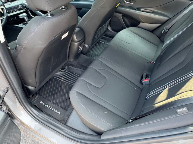 2024 Hyundai Elantra Image 14