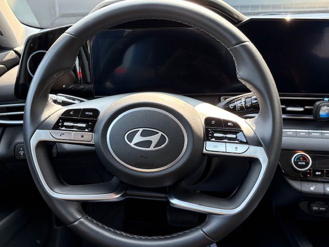 2024 Hyundai Elantra Image 25