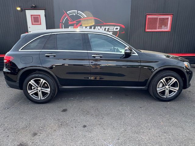 2017 Mercedes-Benz GLC-Class Image 6