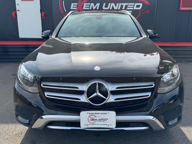 2017 Mercedes-Benz GLC-Class Image 8