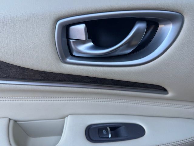 2015 INFINITI QX60 Image 18