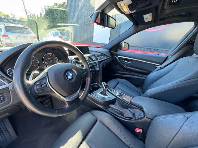 2018 BMW 3 Series Image 9