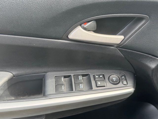 2010 Honda Accord Image 13