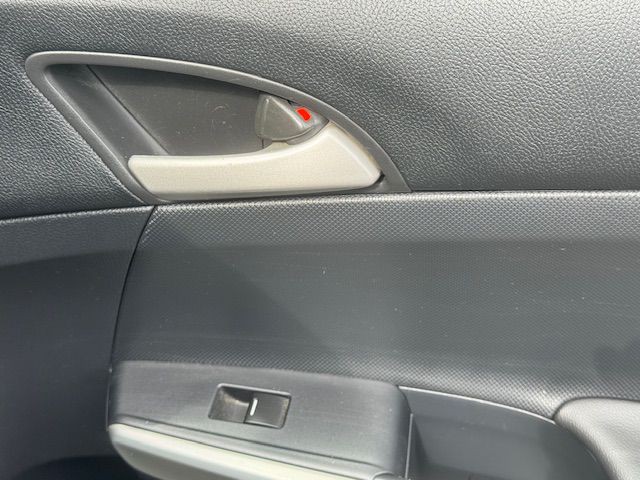 2010 Honda Accord Image 21