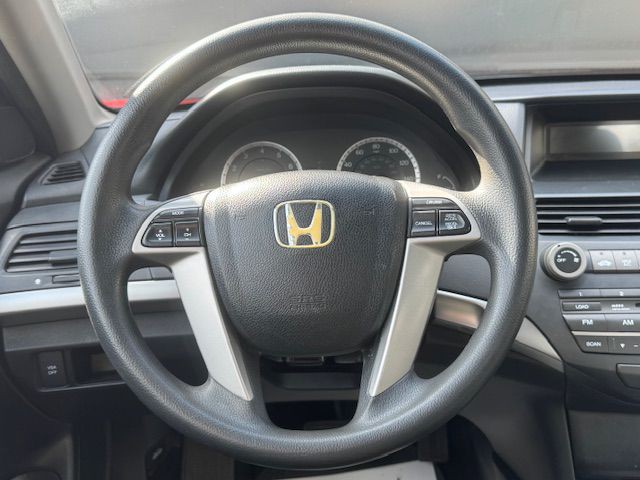 2010 Honda Accord Image 24