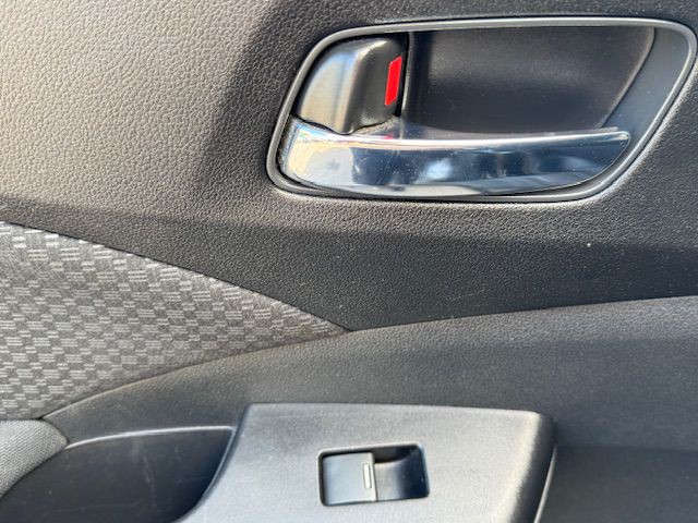 2015 Honda CR-V Image 17