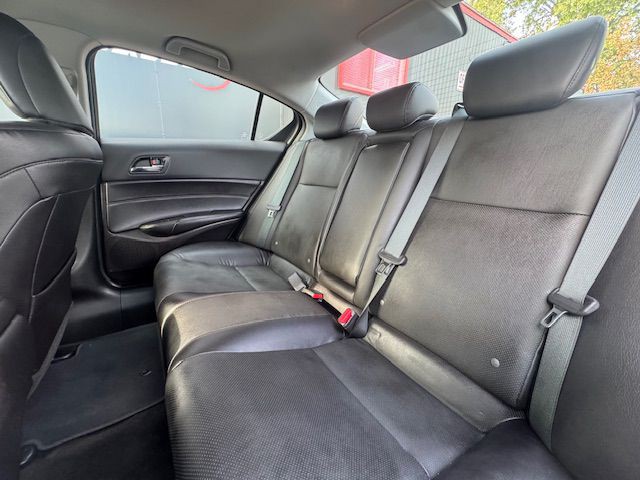 2016 Acura ILX Image 13