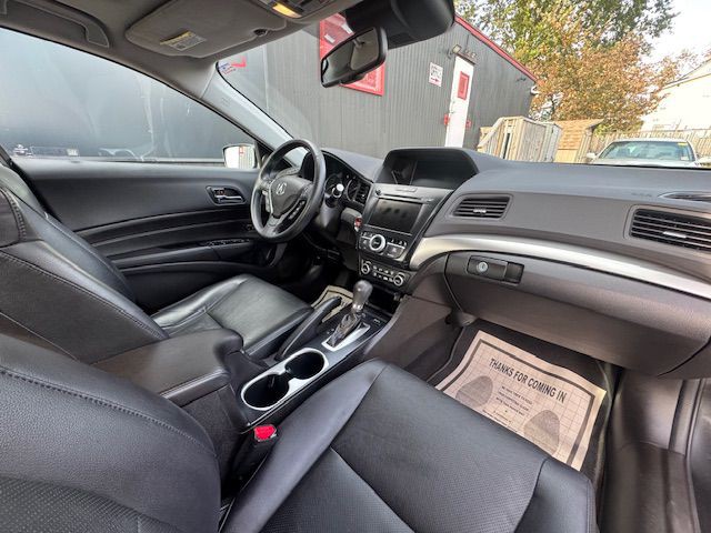 2016 Acura ILX Image 17