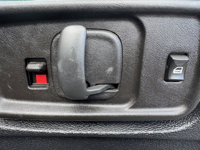 2016 GMC Savana Image 23