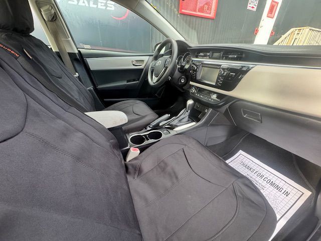 2015 Toyota Corolla Image 16