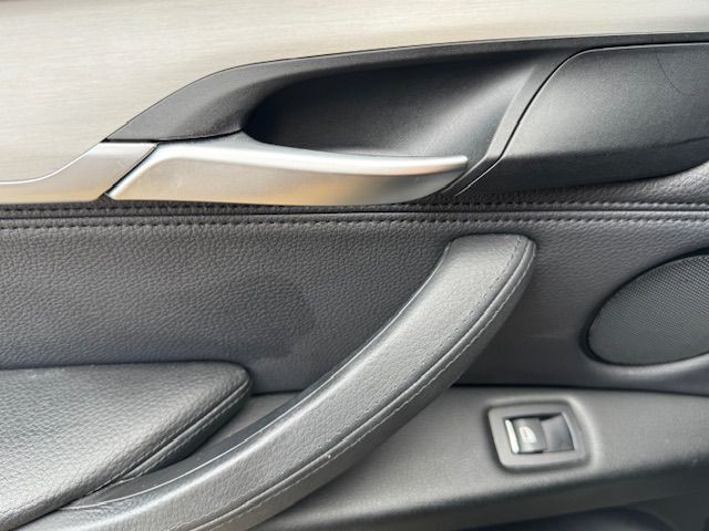 2016 BMW X5 Image 18