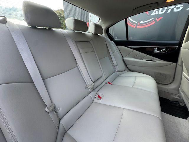 2018 INFINITI Q50 Image 21