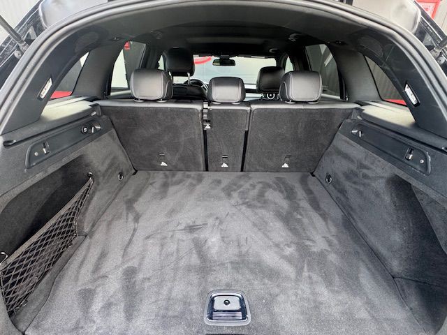 2019 Mercedes-Benz GLC-Class Image 7