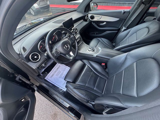 2019 Mercedes-Benz GLC-Class Image 8