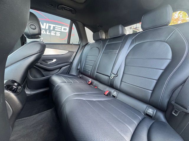 2019 Mercedes-Benz GLC-Class Image 12