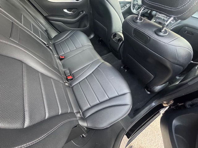 2019 Mercedes-Benz GLC-Class Image 18