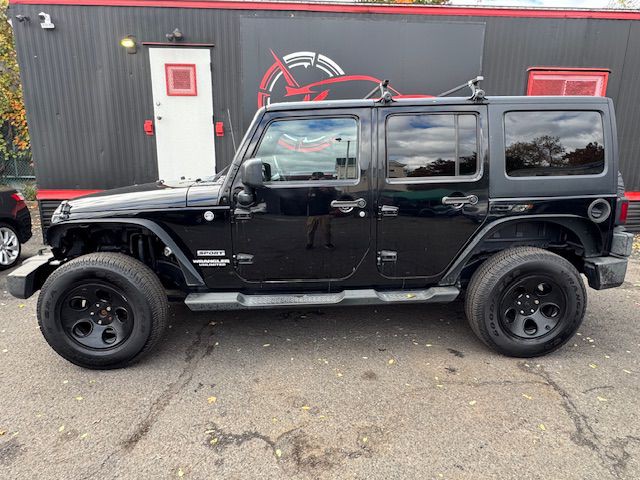 2012 Jeep Wrangler Unlimited Image 3