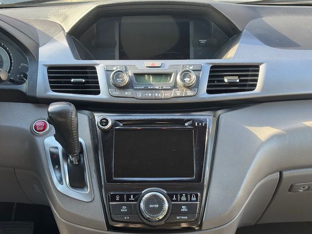 2014 Honda Odyssey Image 12