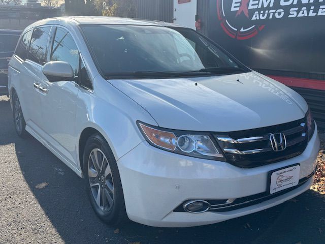 2014 Honda Odyssey Image 5