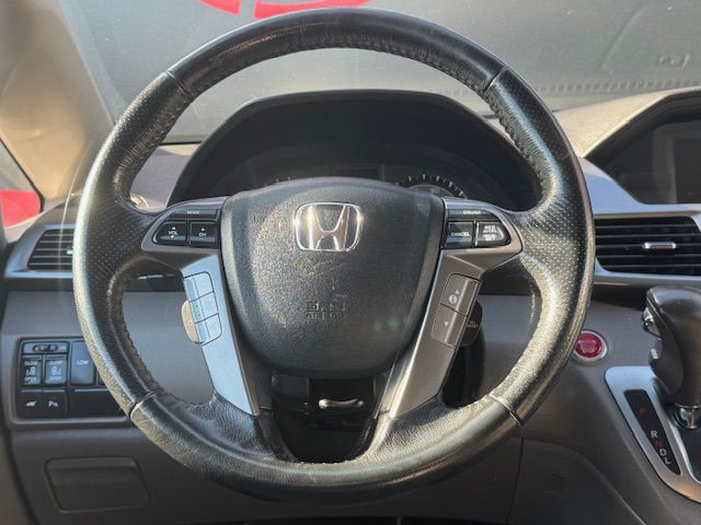 2014 Honda Odyssey Image 26