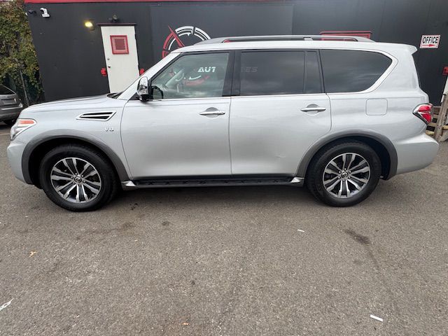 2017 Nissan Armada Image 3