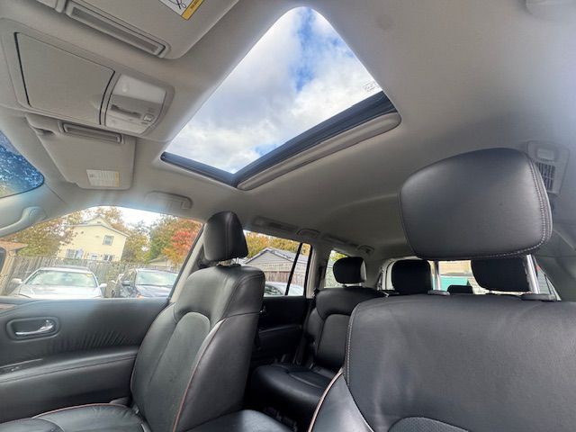 2017 Nissan Armada Image 30