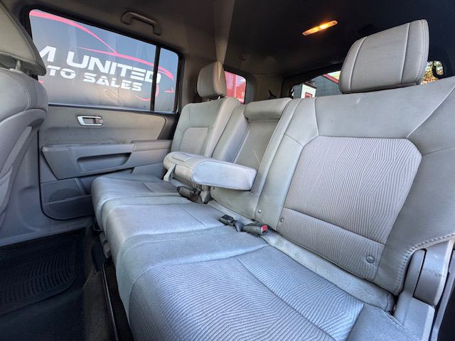 2015 Honda Pilot Image 17