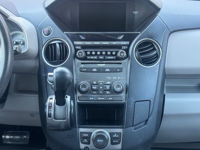 2015 Honda Pilot Image 30